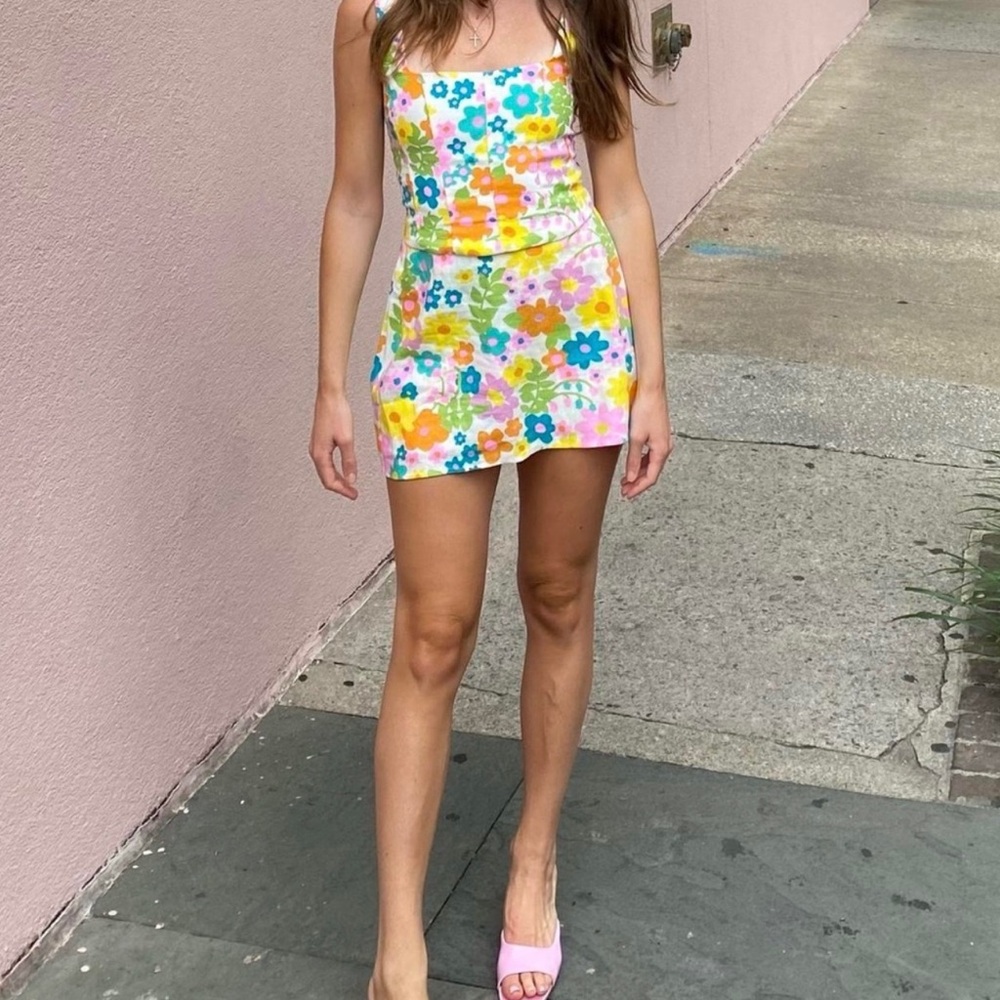 Show Me Your MuMu Floral 2 piece set! - corset top and skort